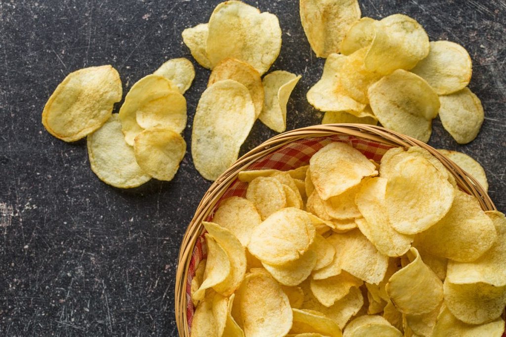 Tips Usaha Keripik Rumahan yang Menguntungkan dan Mudah